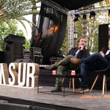 Documentar la vida salvaje junto a Casey Anderson y René Araneda: un icónico panel de Festival Ladera Sur